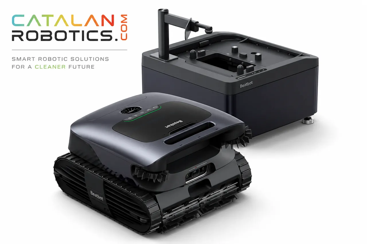 A pool robot that services itself: a step toward full autonomy
